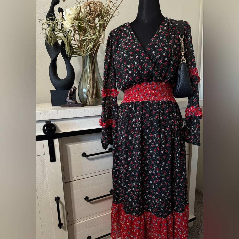 Floral Black and Red Women's Dress